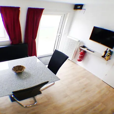 شقة Haus-berlin-freiheit-geniessen-mit-terrasse-grill Kahl am Main
